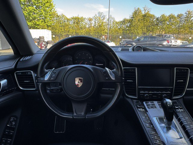 Used 2016 Porsche Panamera Edition RWD image 35