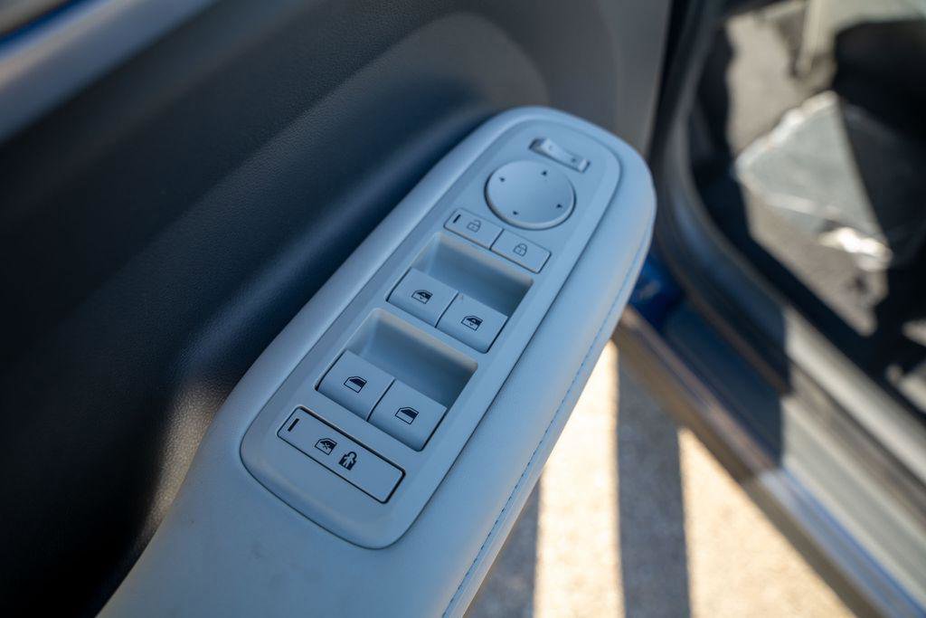 New 2026 Hyundai Santa Fe SEL image 17