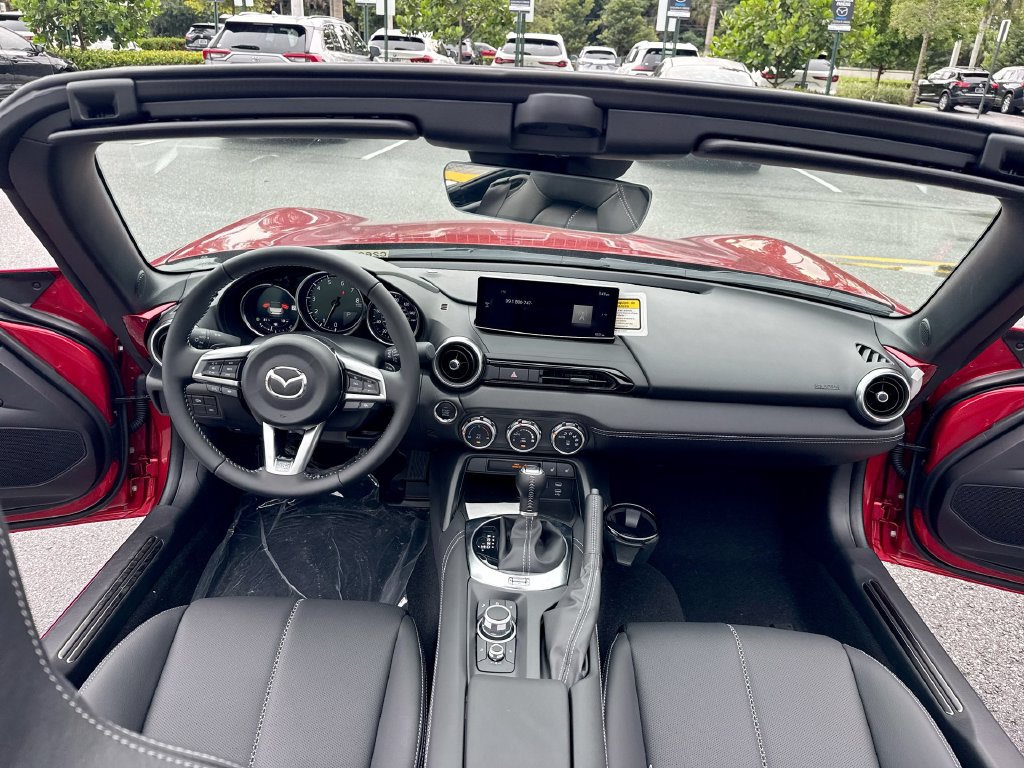New 2026 MAZDA MX-5 Miata Grand Touring RWD image 36