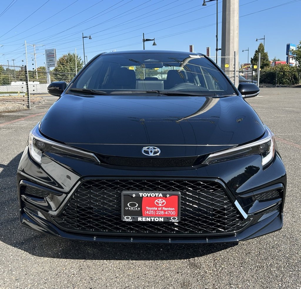 New 2026 Toyota Corolla SE image 2