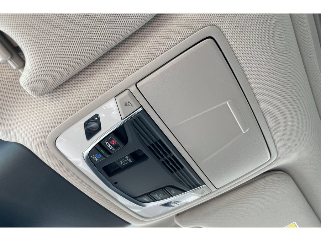 Certified 2025 Acura TLX w/ Technology Package FWD image 22