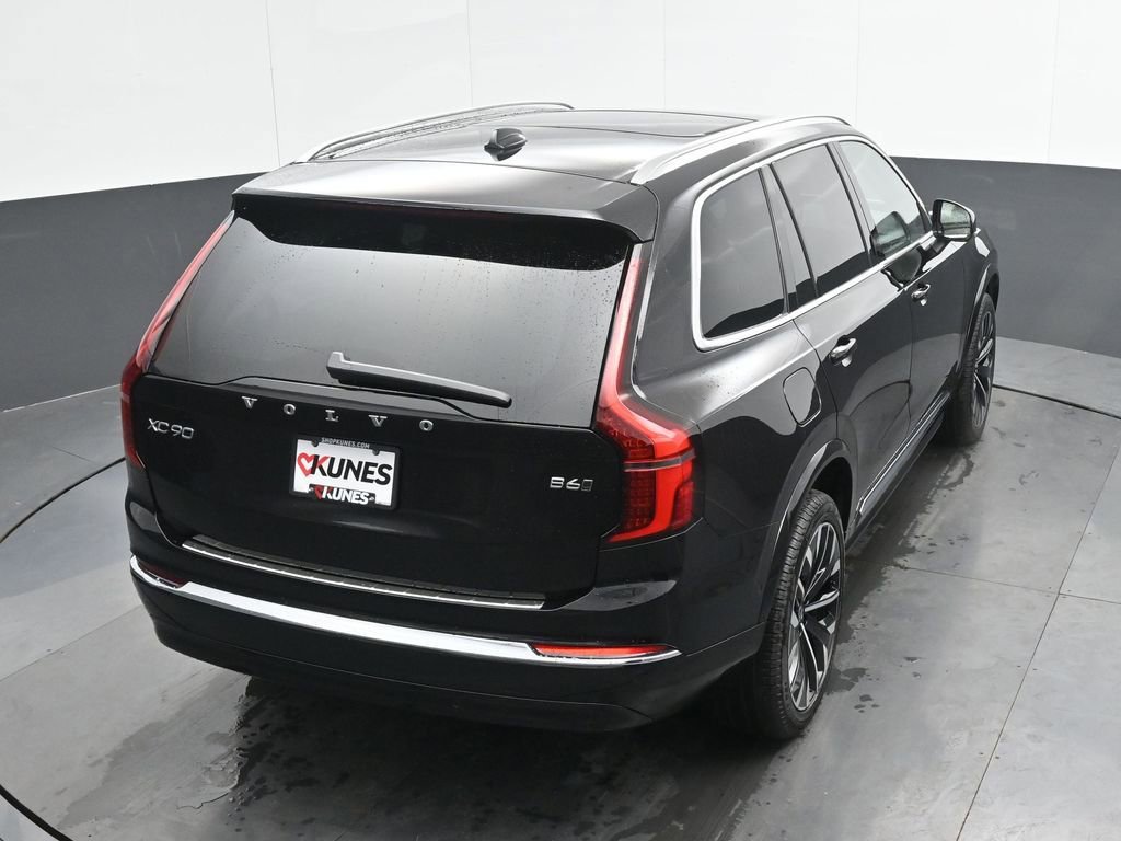 New 2026 Volvo XC90 B6 Plus w/ Protection Package Premier AWD/4WD image 32