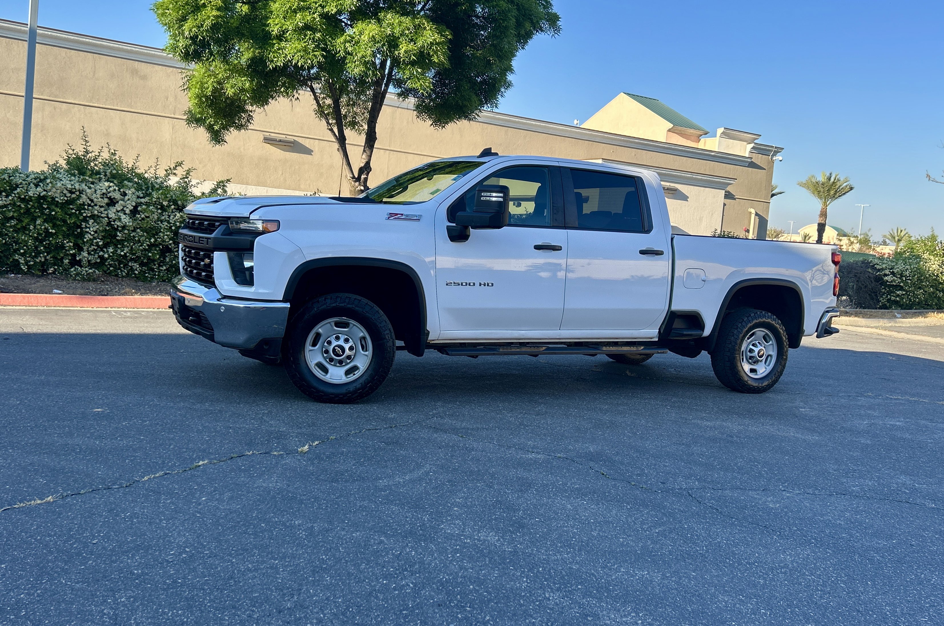 Used 2023 Chevrolet Silverado 2500 W/T w/ WT Convenience Package image 2