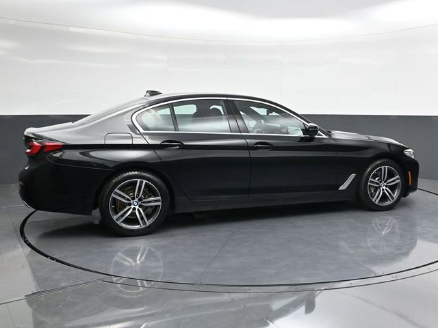 Used 2022 BMW 530i xDrive w/ Premium Package AWD/4WD image 10