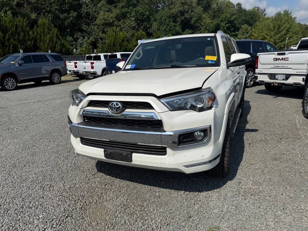 Used 2017 Toyota 4Runner Limited AWD/4WD image 3
