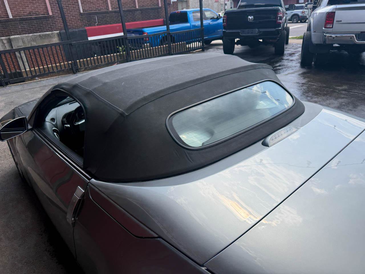 Used 2004 Nissan 350Z Enthusiast RWD image 10