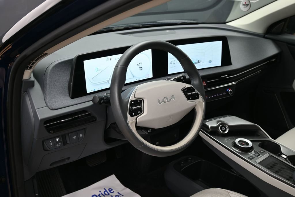 Used 2022 Kia EV6 Wind image 19
