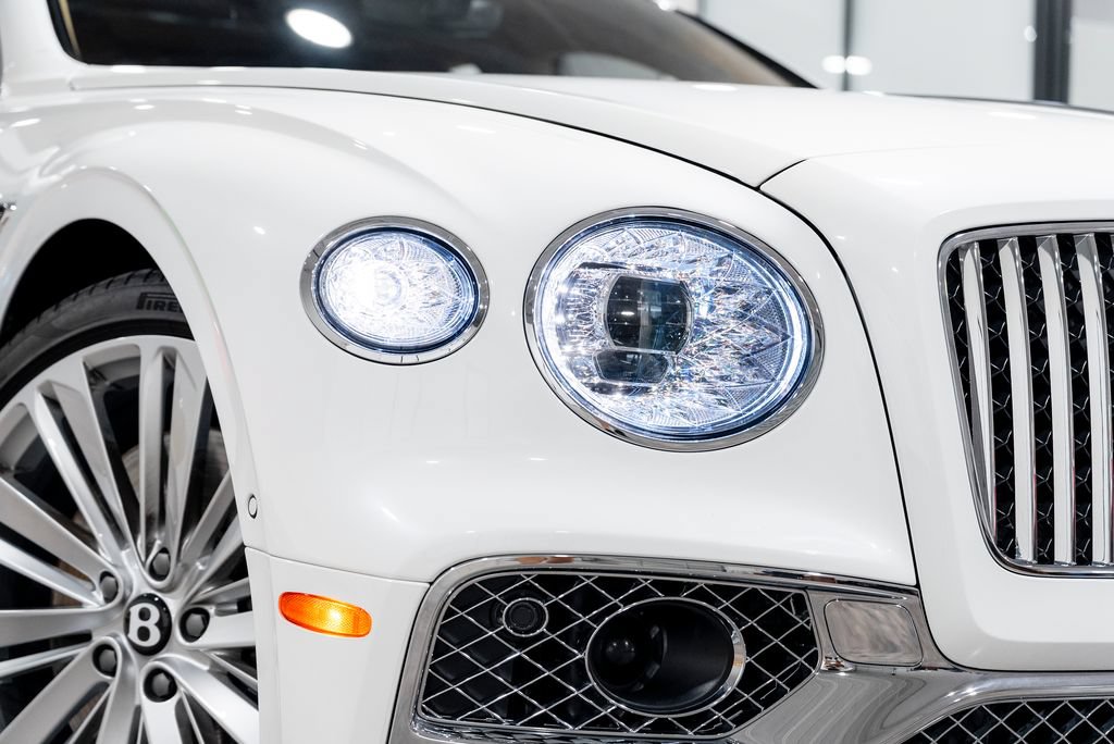 Used 2023 Bentley Flying Spur W12 AWD/4WD image 14