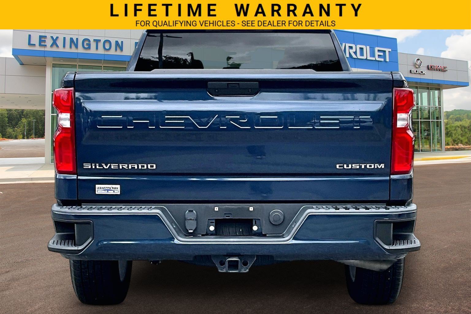 Certified 2022 Chevrolet Silverado 1500 Custom RWD image 4