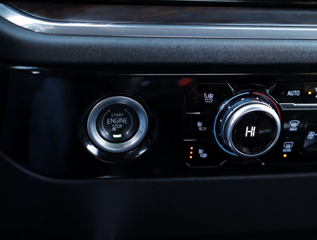 Used 2023 GMC Sierra 1500 SLT w/ SLT Convenience Package image 19