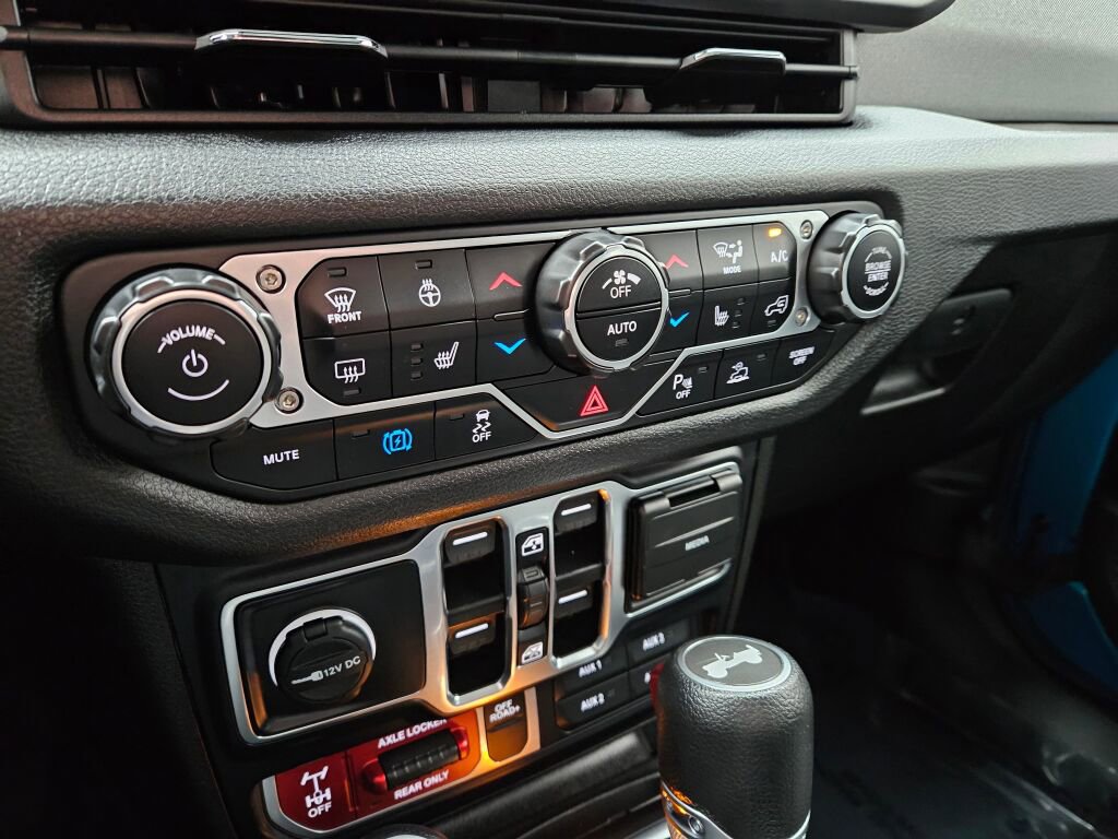 Used 2024 Jeep Wrangler Willys 4xe image 22