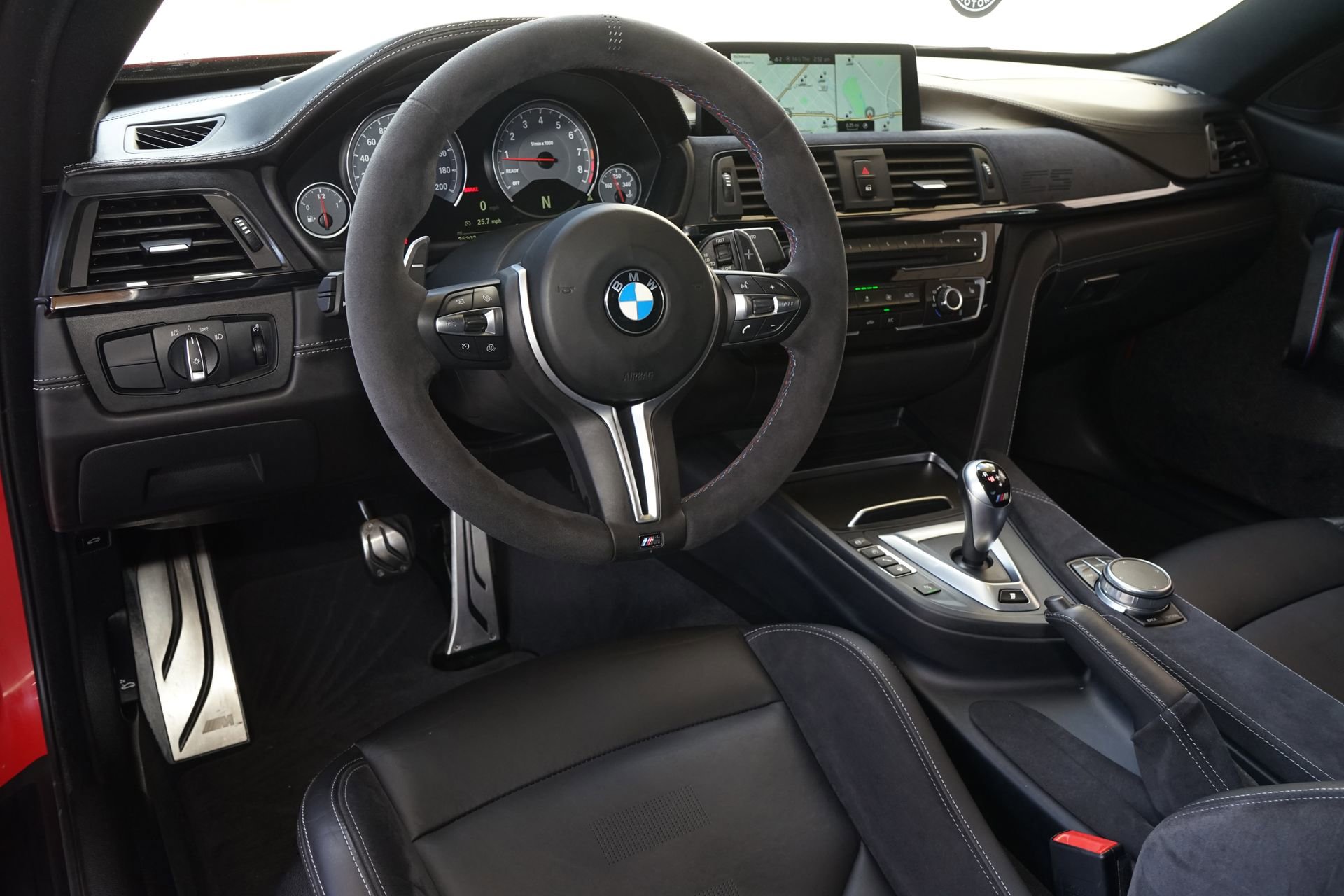 Used 2020 BMW M4 CS w/ Executive Package image 13