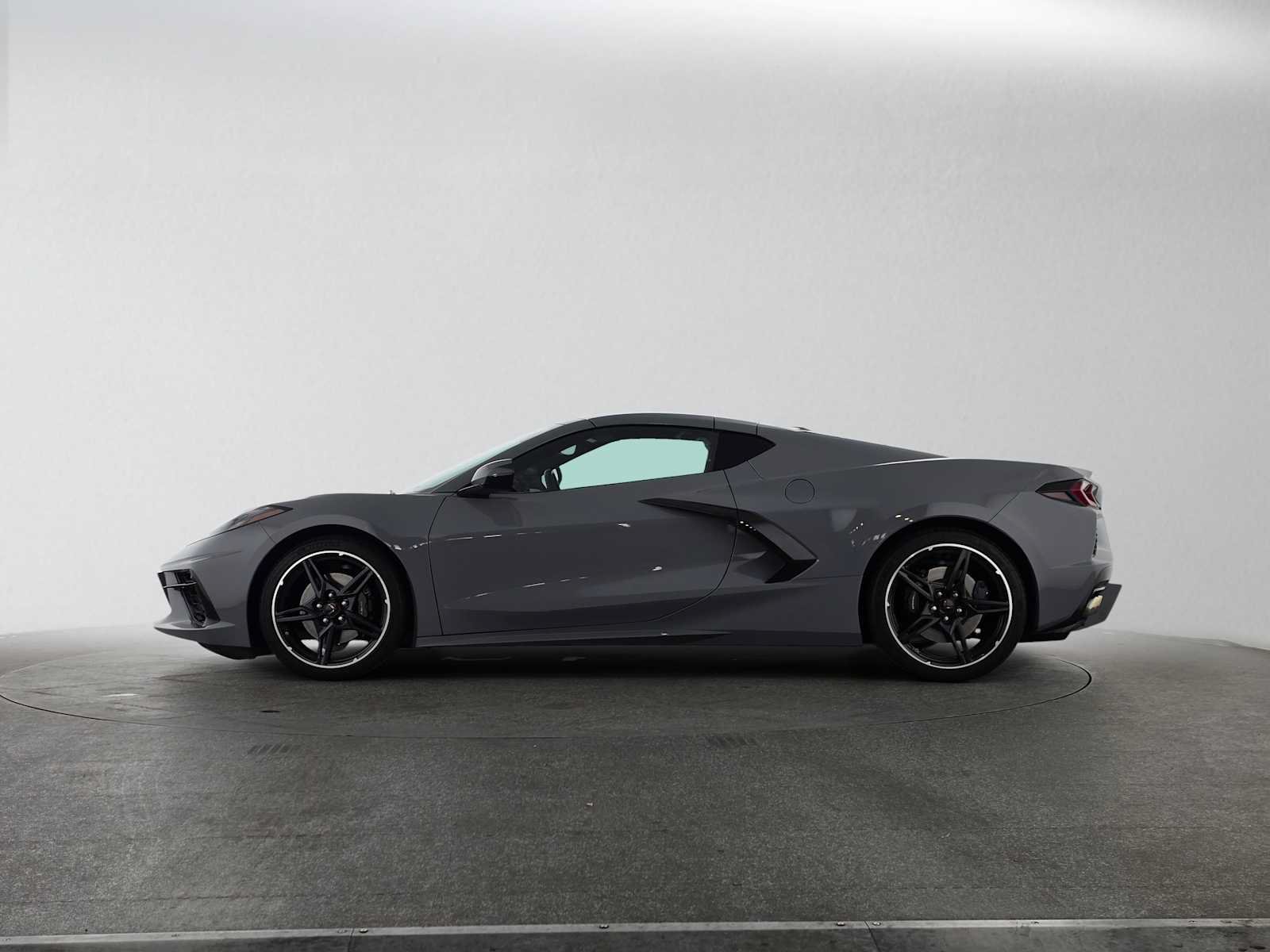 Used 2024 Chevrolet Corvette Stingray Coupe w/ 1LT RWD image 6