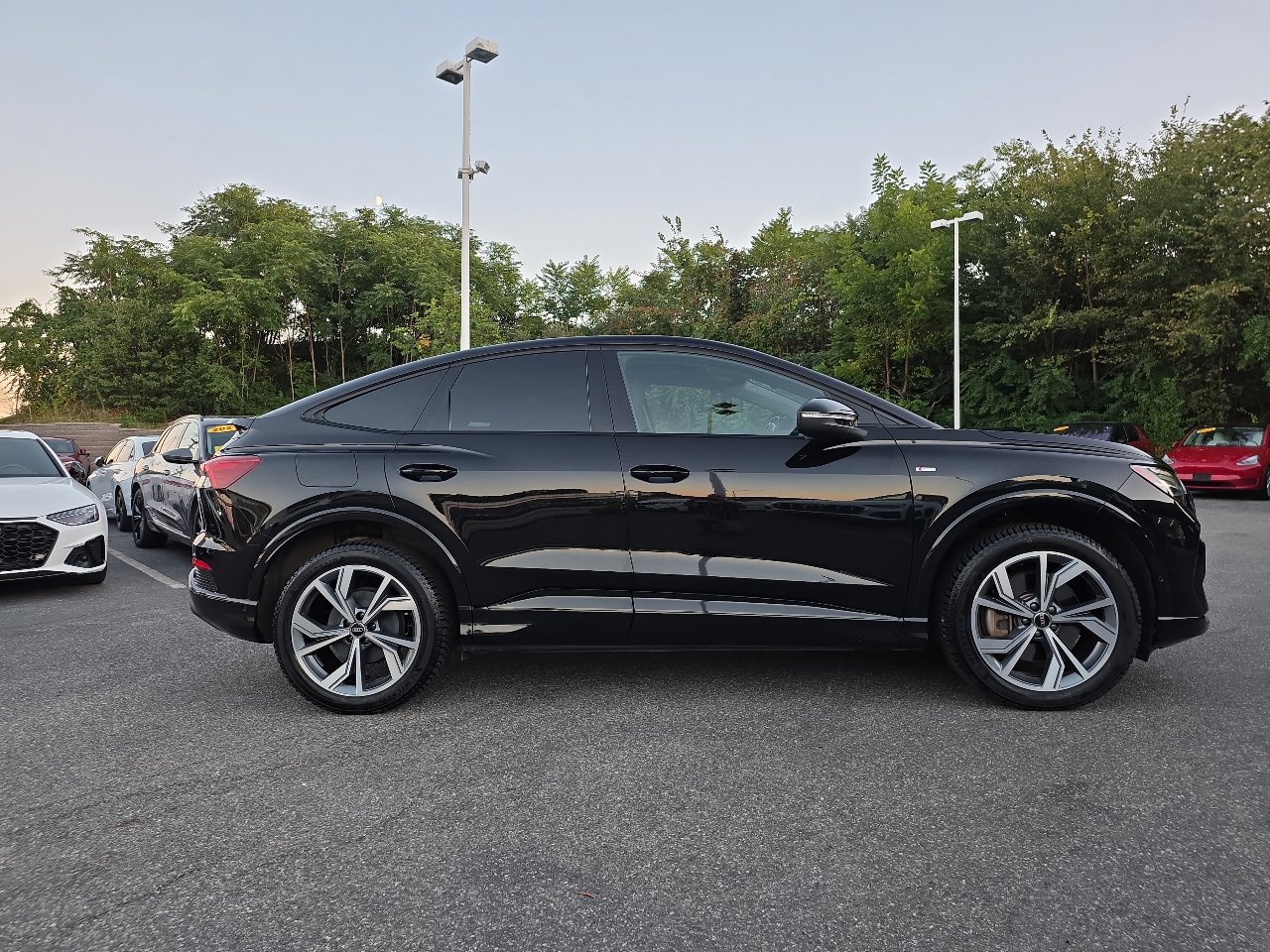 Used 2023 Audi Q4 e-tron Prestige w/ Black Optic Package image 15