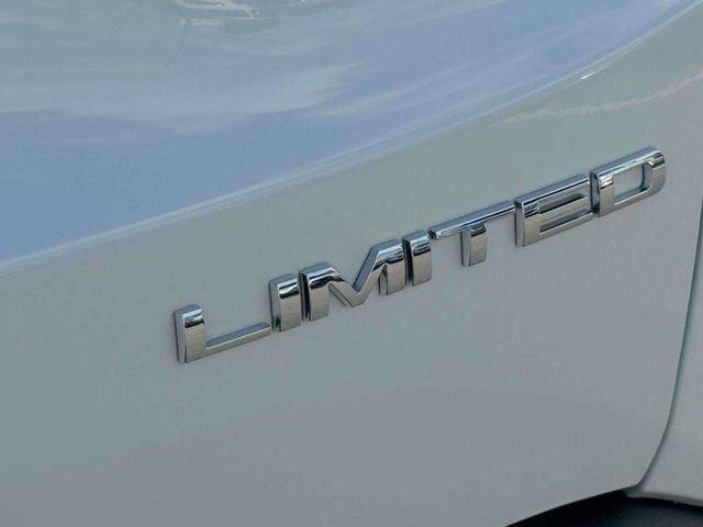 Certified 2023 Jeep Renegade Limited AWD/4WD image 11