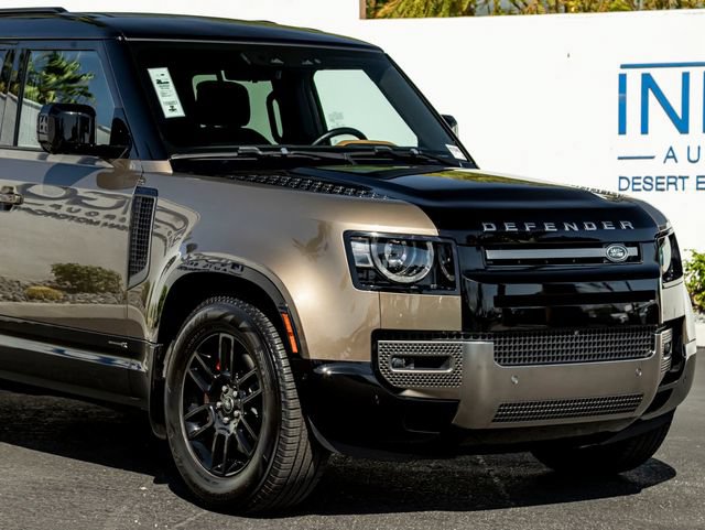 Certified 2022 Land Rover Defender 110 X AWD/4WD image 5
