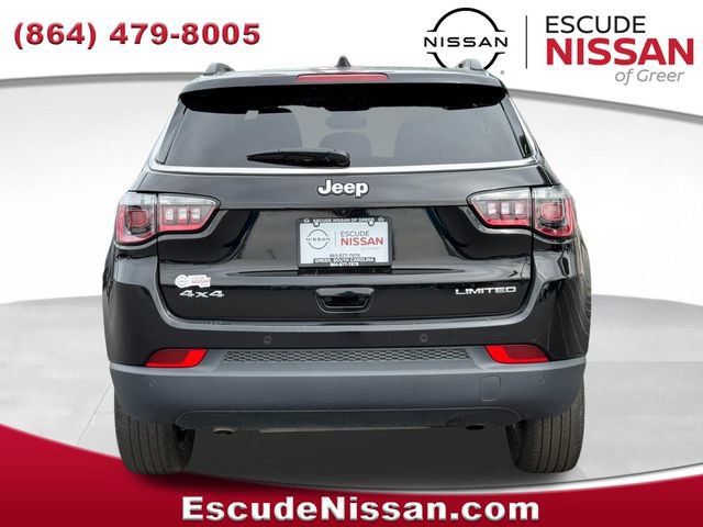 Used 2025 Jeep Compass Limited AWD/4WD image 4