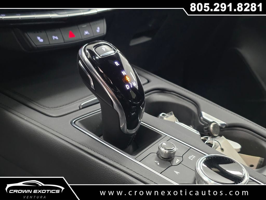 Used 2025 Cadillac XT4 Premium Luxury w/ Cold Weather Package FWD image 25