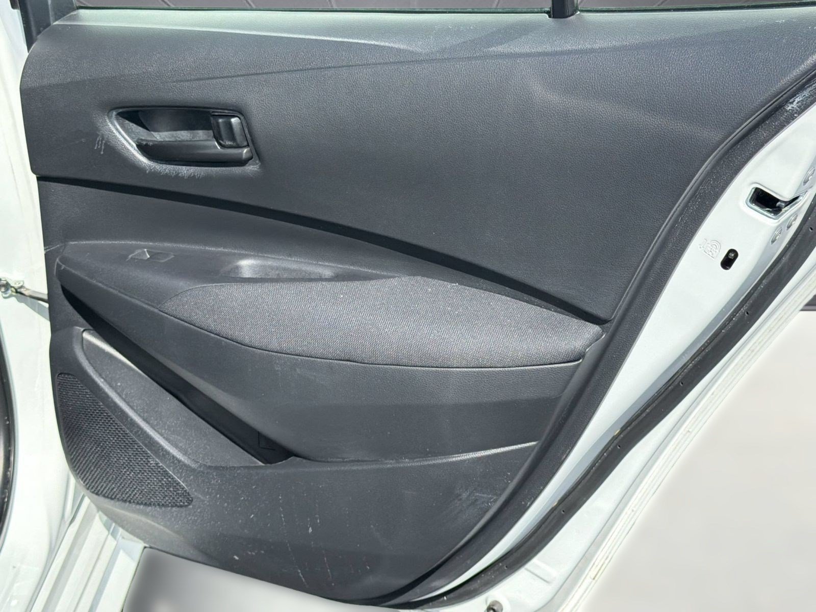 Certified 2024 Toyota Corolla LE FWD image 31