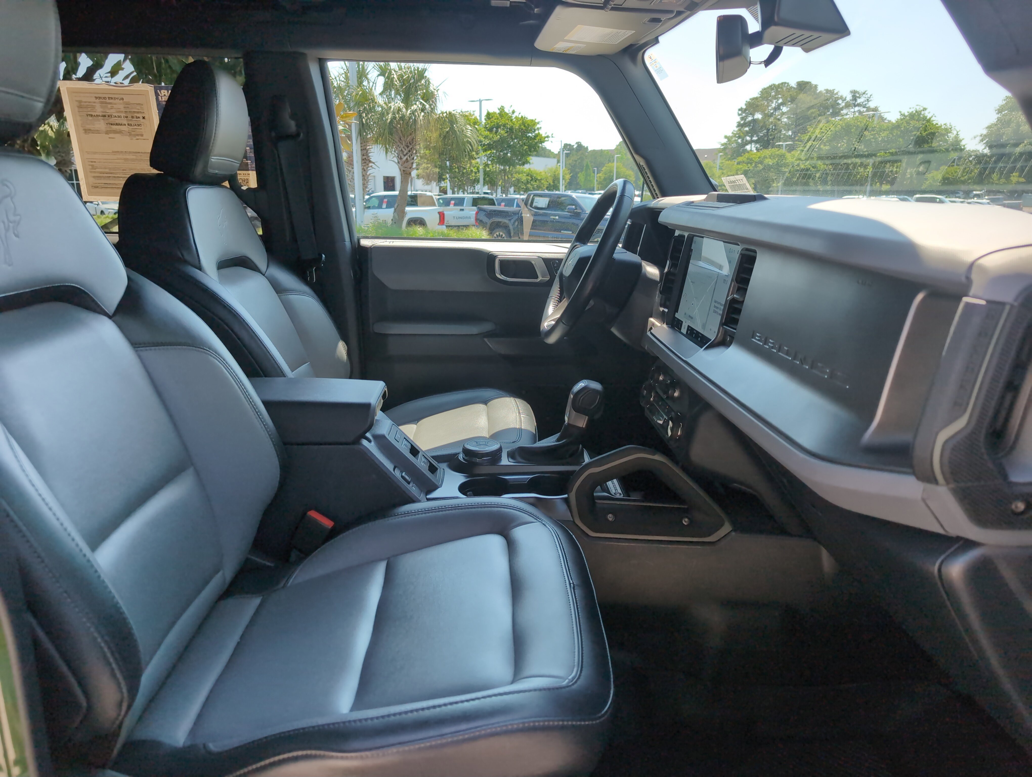 Used 2024 Ford Bronco Everglades AWD/4WD image 31