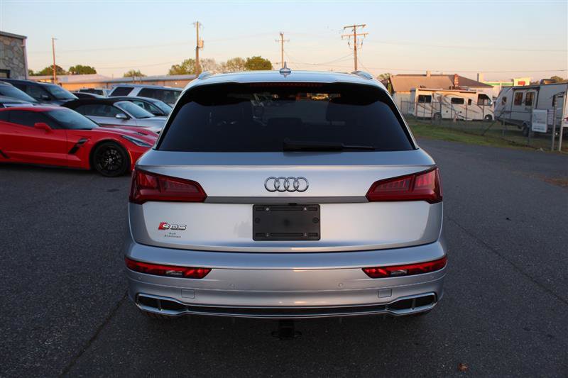Used 2018 Audi SQ5 Premium Plus w/ Navigation Package image 6