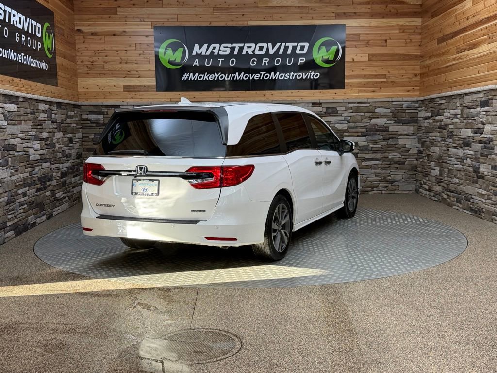 Used 2023 Honda Odyssey Touring image 9