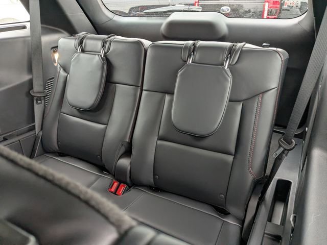 New 2026 Ford Explorer ST-Line w/ ST-Line Street Pack image 24