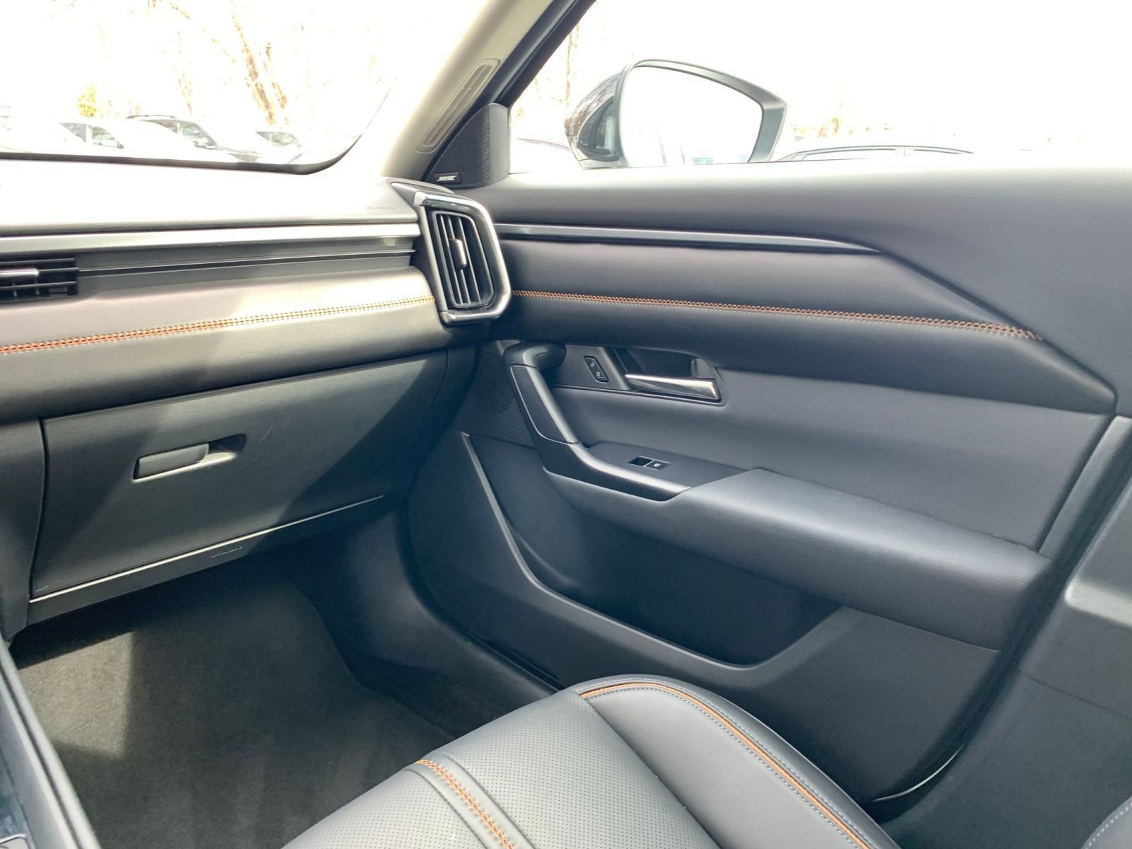 Used 2025 MAZDA CX-50 2.5 Hybrid w/ Premium Plus Pkg image 37