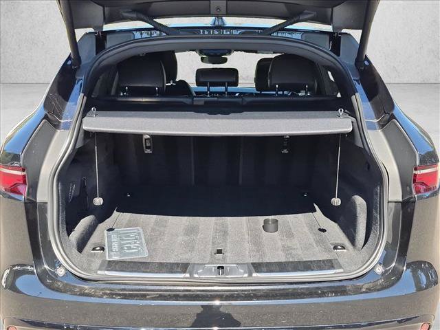 Used 2024 Jaguar F-PACE R-Dynamic S AWD/4WD image 6