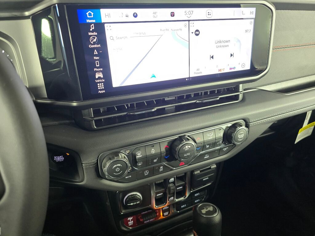 New 2026 Jeep Wrangler Unlimited Rubicon w/ Steel Bumper Group image 23