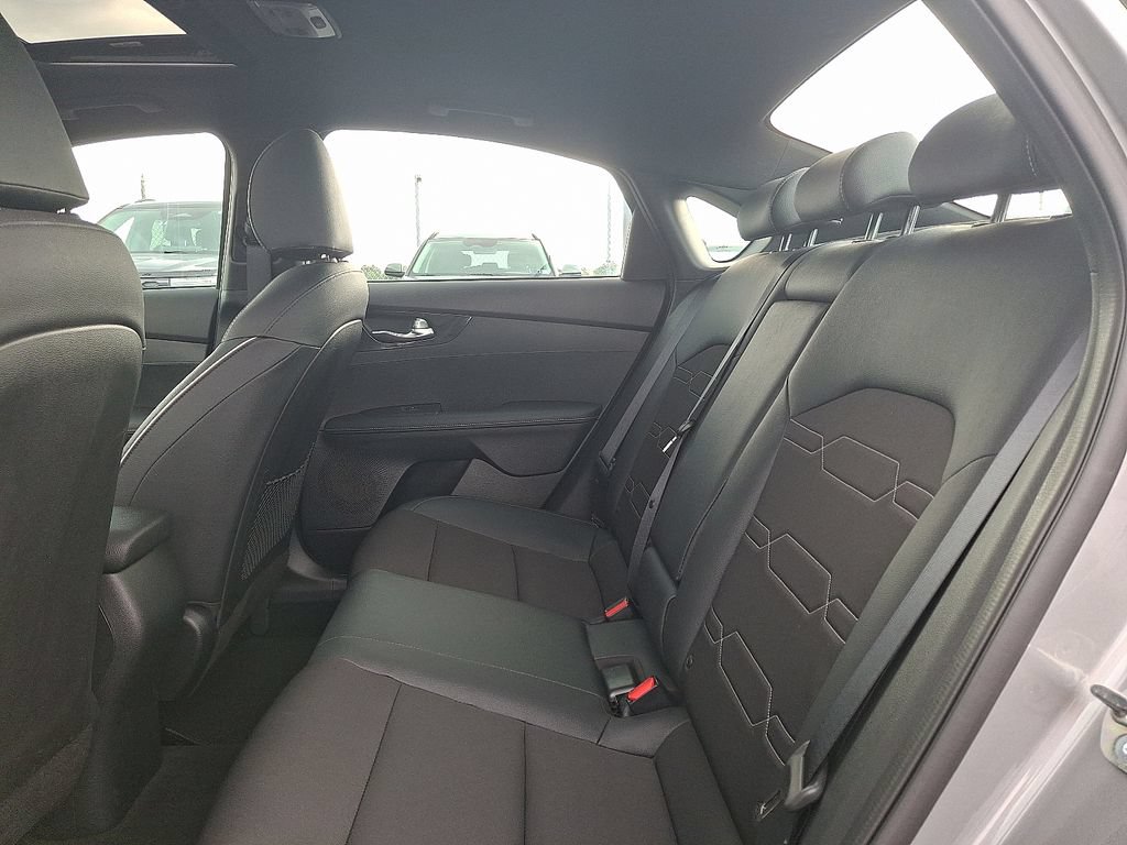 Used 2024 Kia Forte GT-Line w/ GT-Line Premium Package FWD image 11