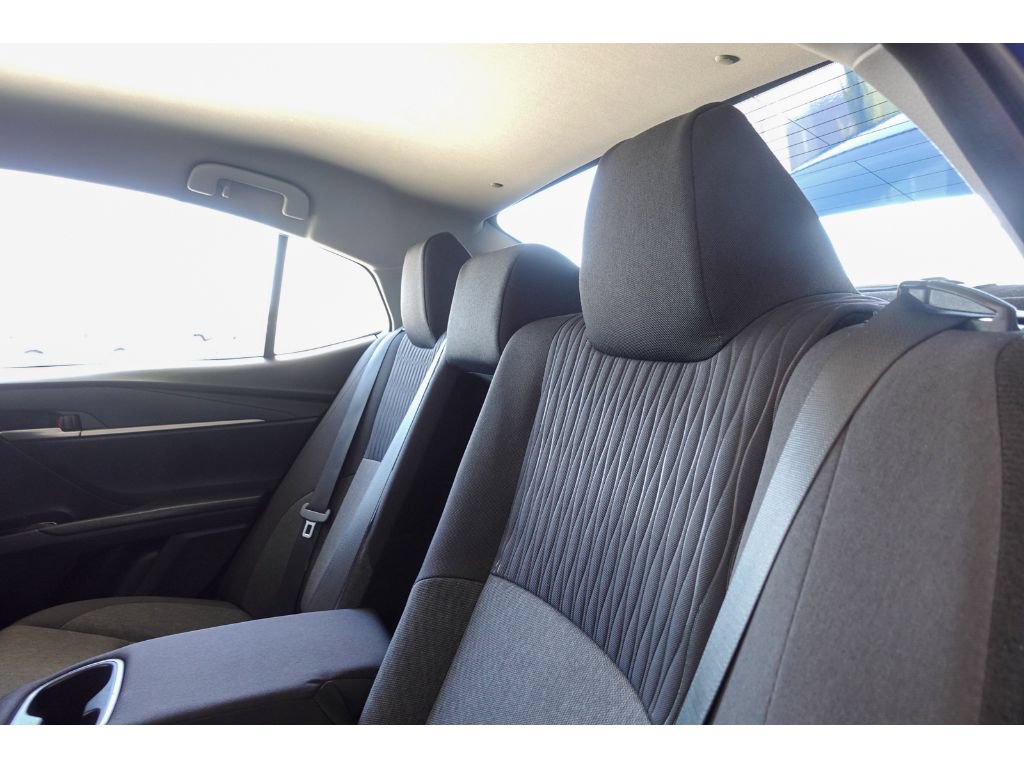 Used 2025 Toyota Camry LE FWD image 22