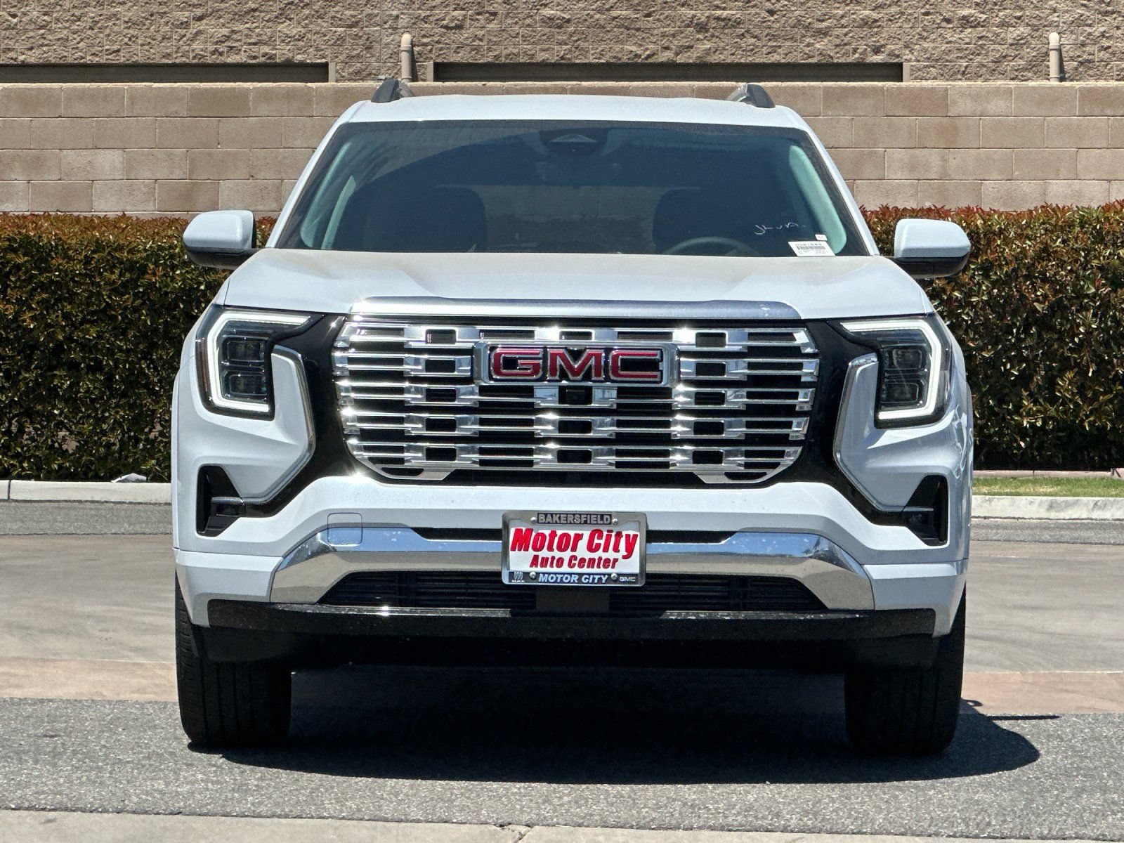 New 2026 GMC Terrain Denali AWD/4WD image 9