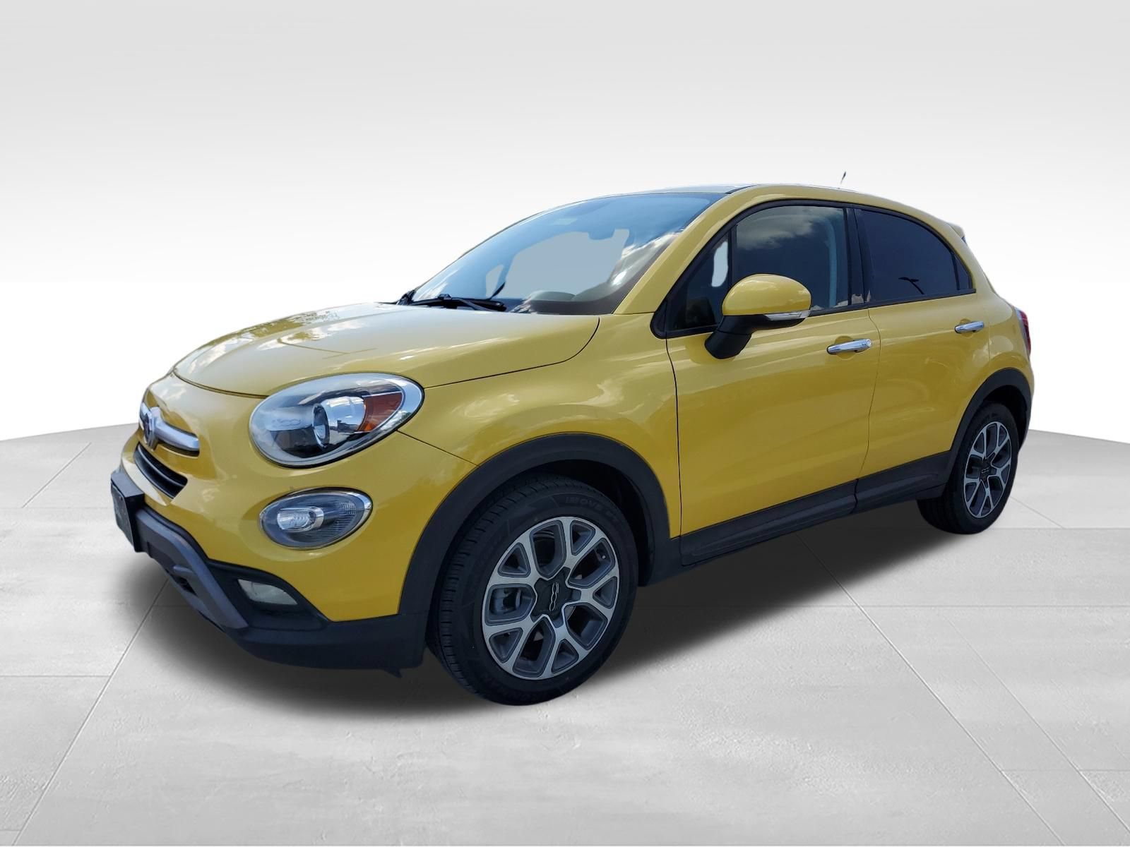 Used 2016 FIAT 500X Trekking FWD image 1