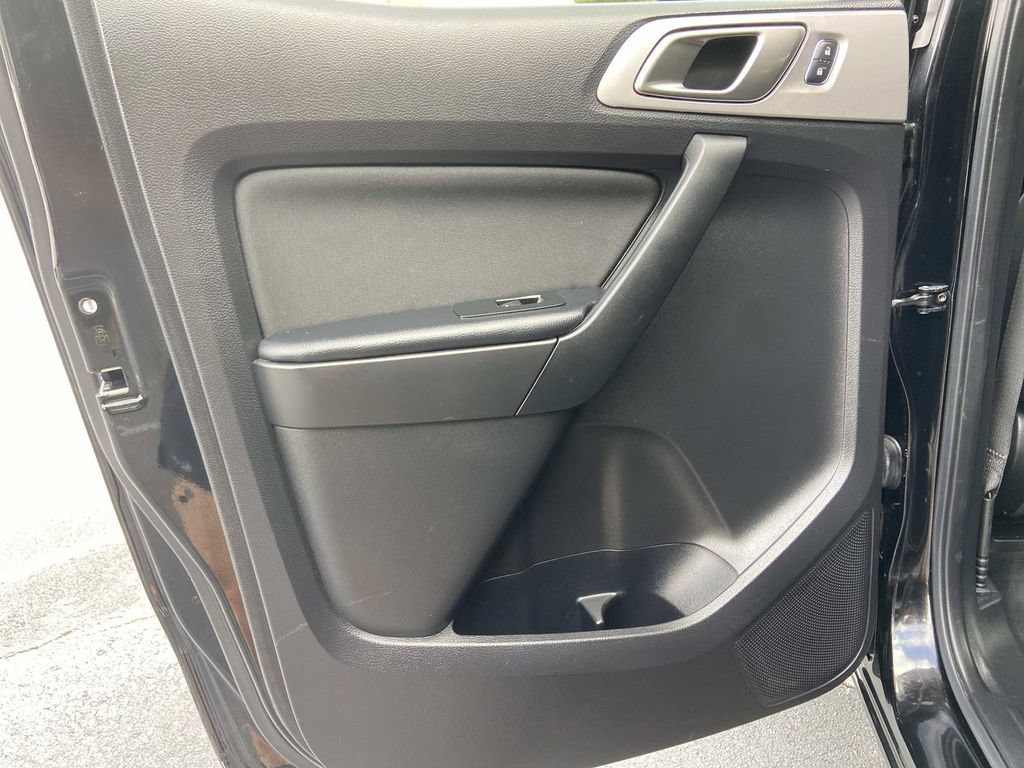 Used 2019 Ford Ranger XLT w/ Equipment Group 302A Luxury AWD/4WD image 12