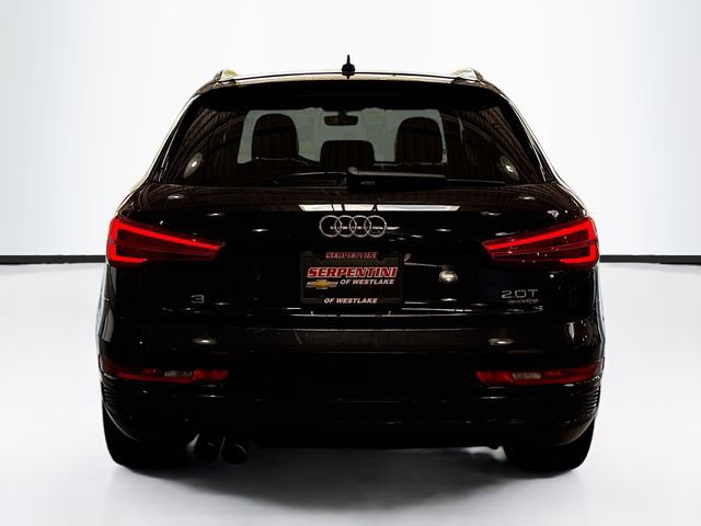 Used 2018 Audi Q3 2.0T Premium Plus w/ Premium Plus Package AWD/4WD image 7