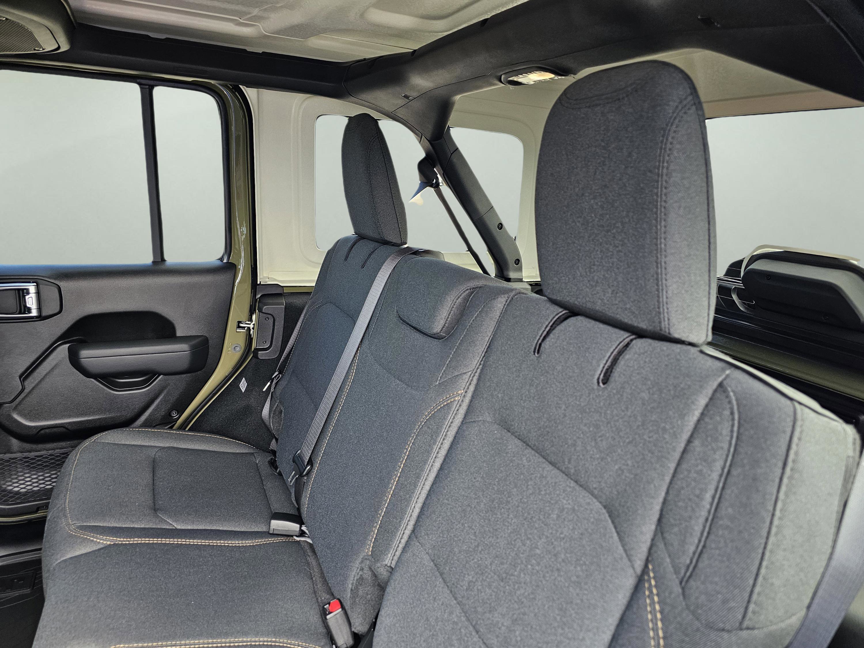 New 2025 Jeep Wrangler Unlimited Sport image 30