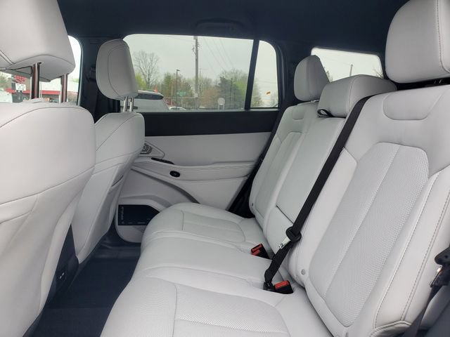 New 2026 Jeep Cherokee Limited AWD/4WD image 15