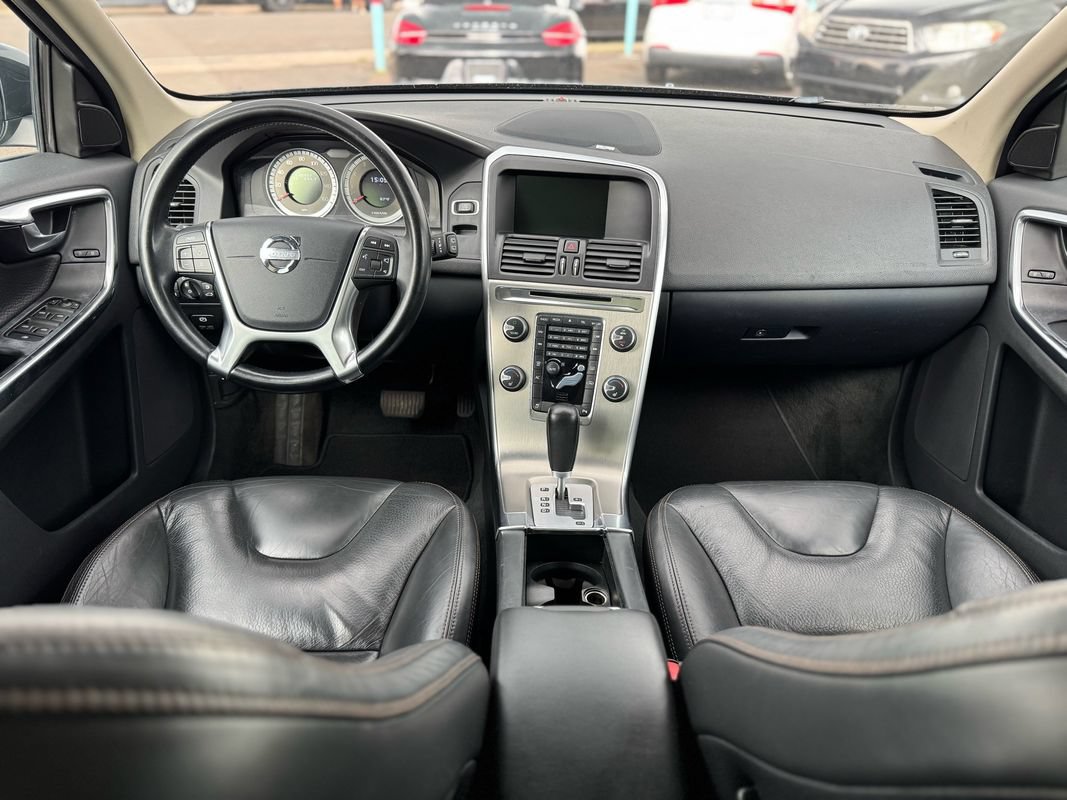 Used 2012 Volvo XC60 3.2 AWD/4WD image 14