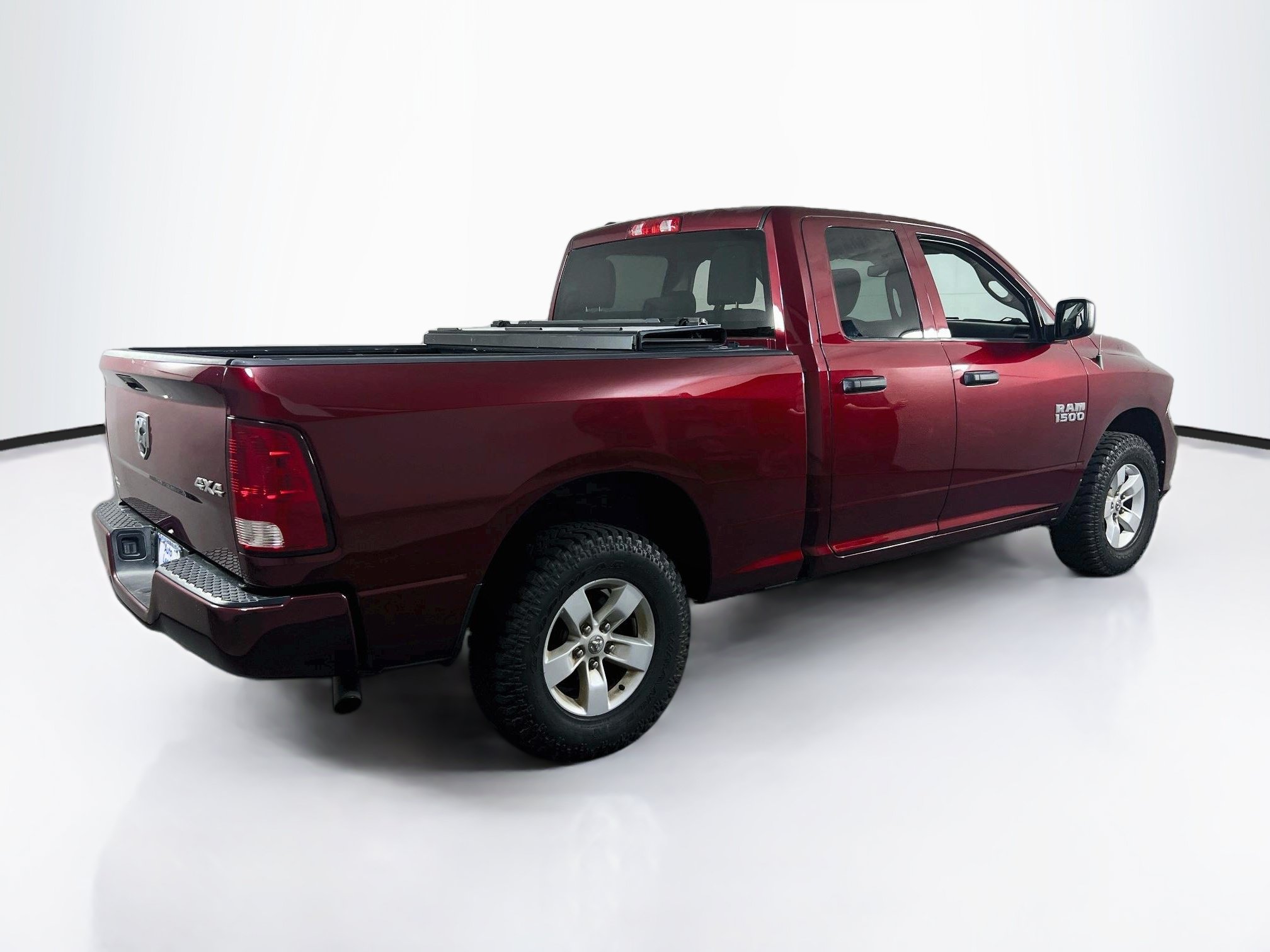 Used 2018 RAM 1500 Express AWD/4WD image 5