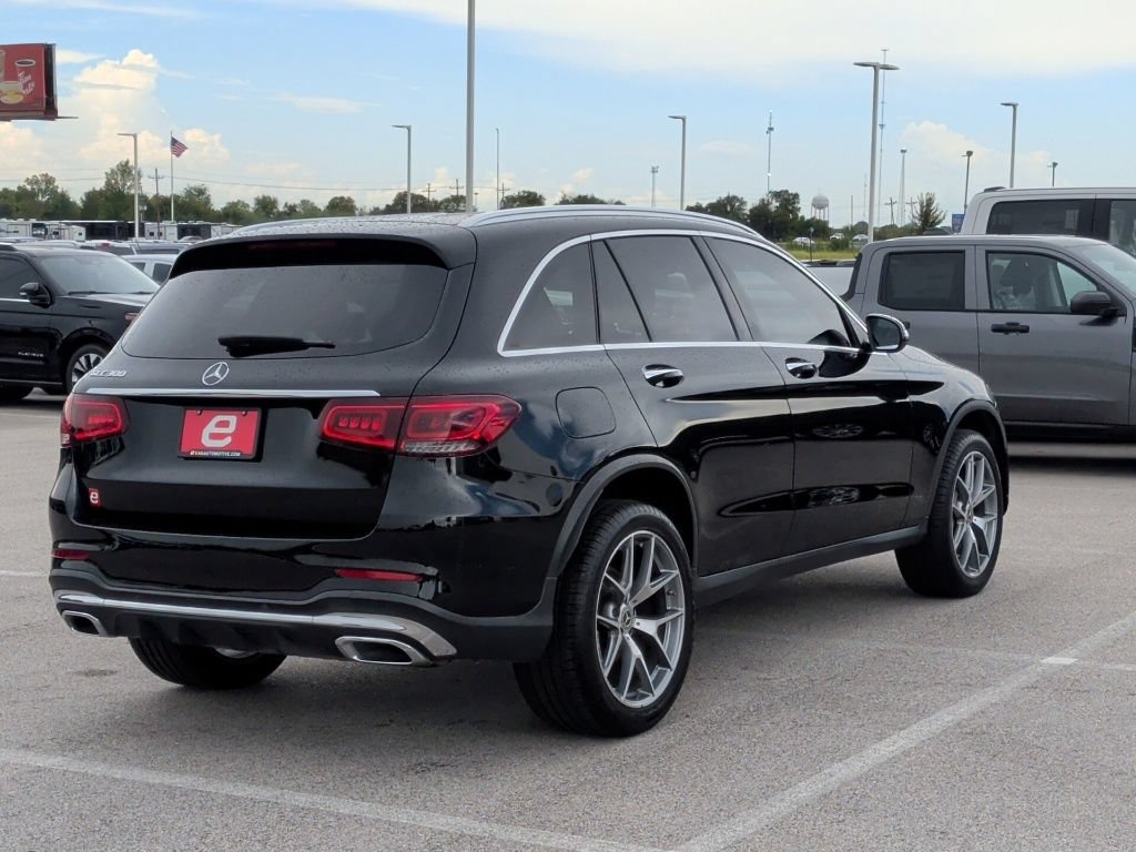 Used 2020 Mercedes-Benz GLC 300 image 8