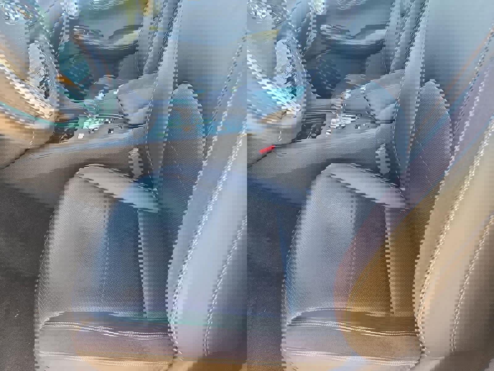 Used 2019 INFINITI QX50 Essential w/ Sensory Package image 16