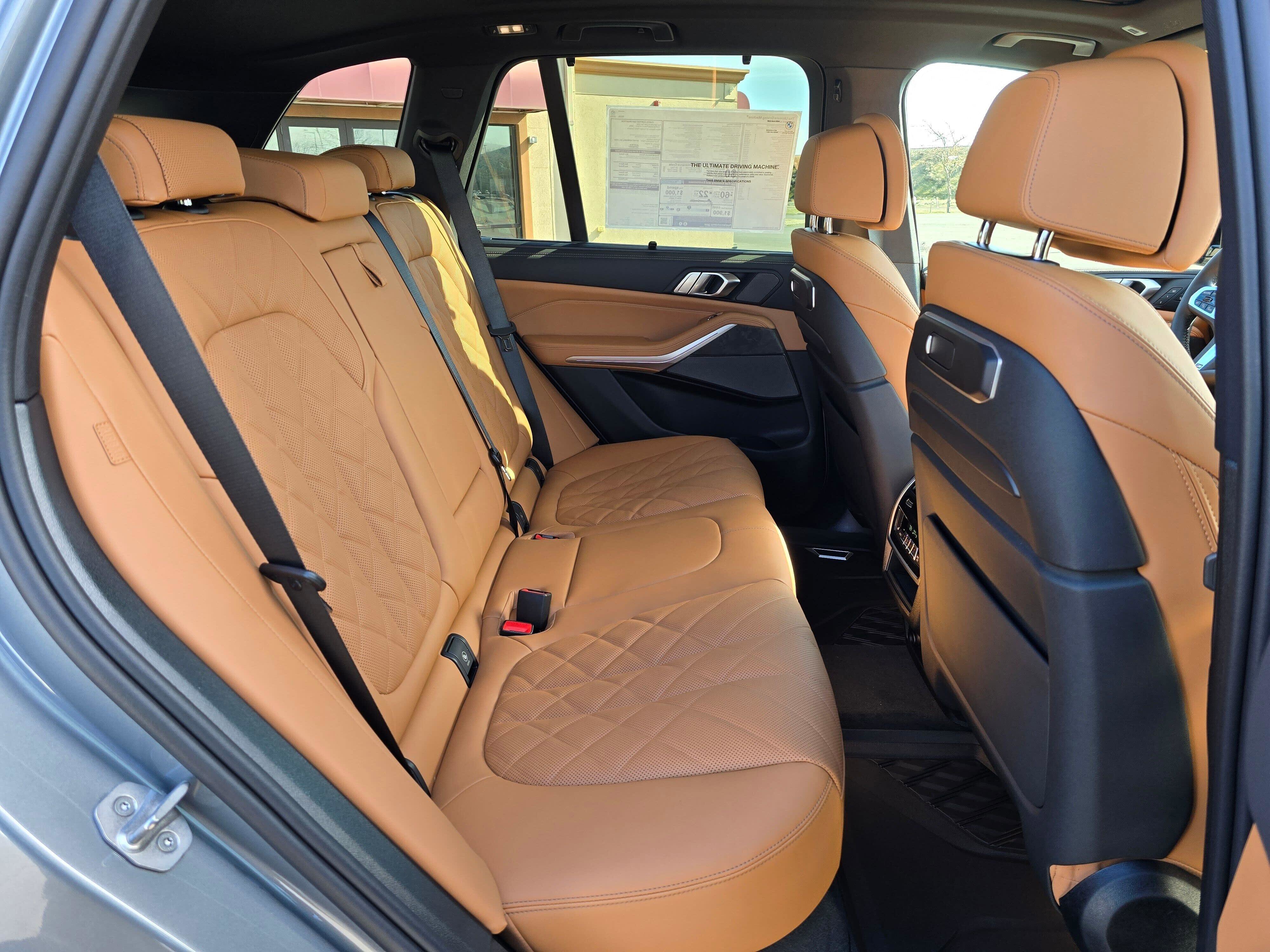 New 2026 BMW X5 xDrive50e w/ Executive Package image 14