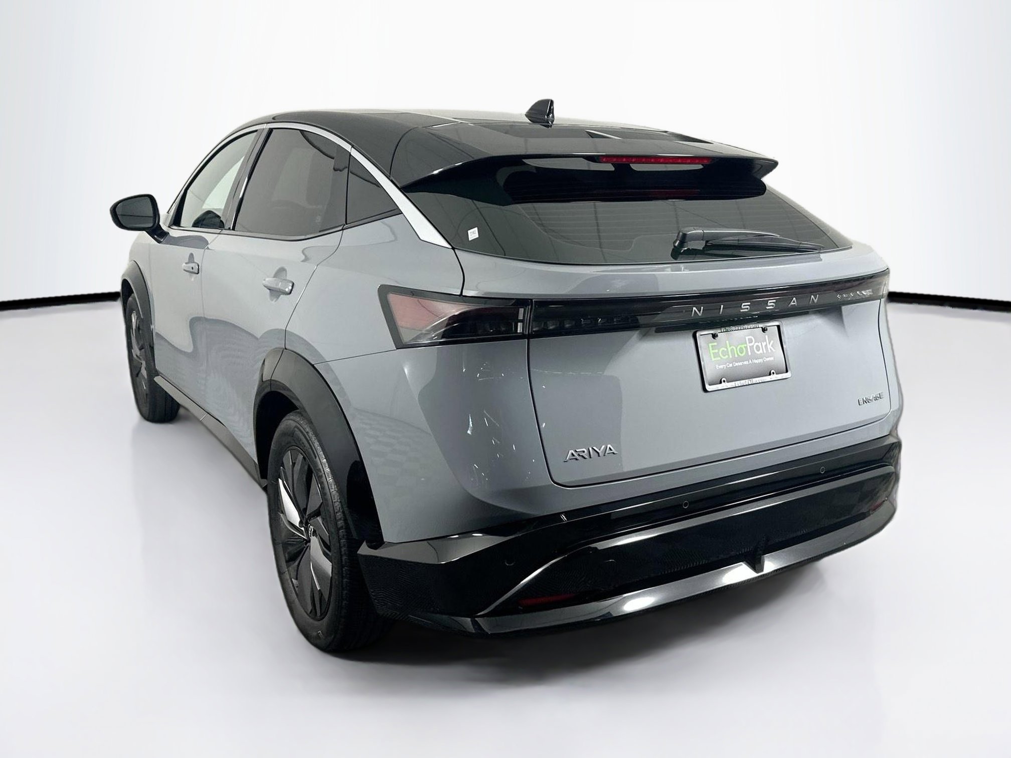 Used 2024 Nissan Ariya FWD image 5
