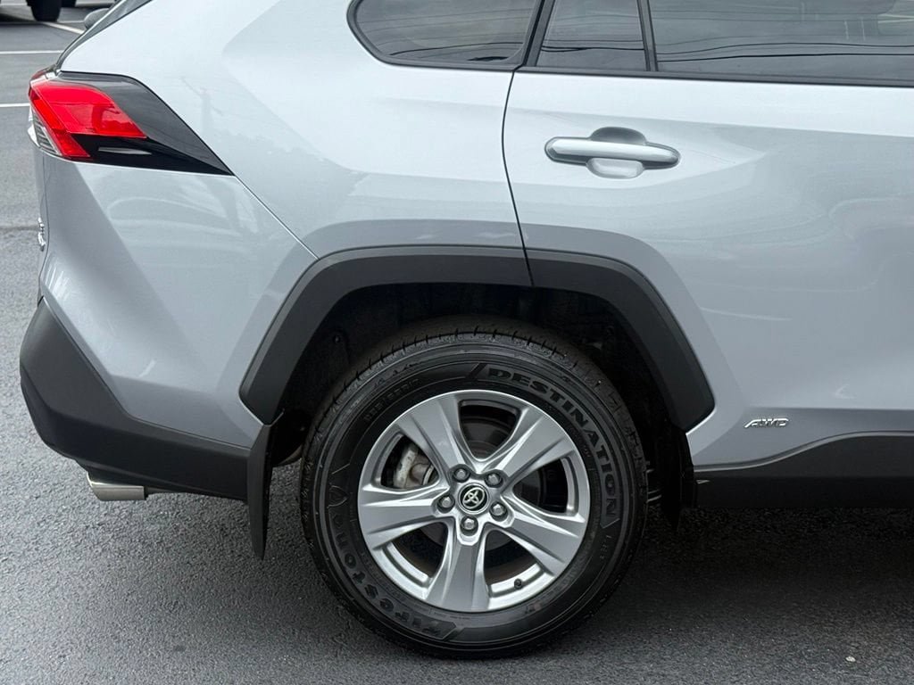 Certified 2024 Toyota RAV4 XLE w/ Convenience Package AWD/4WD image 8