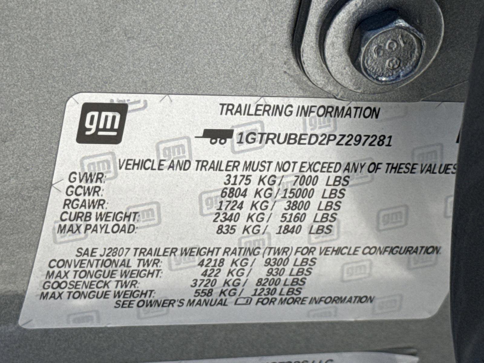 Used 2023 GMC Sierra 1500 SLE w/ X31 Off-Road Package AWD/4WD image 11