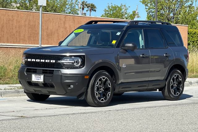 Used 2025 Ford Bronco Sport Outer Banks w/ Outer Banks Tech Package+ image 8