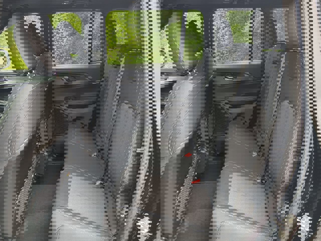 New 2025 Jeep Grand Cherokee Laredo X w/ Luxury Tech Group I image 12