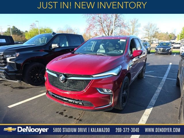 Used 2023 Buick Enclave Essence w/ Experience Buick Package image 1