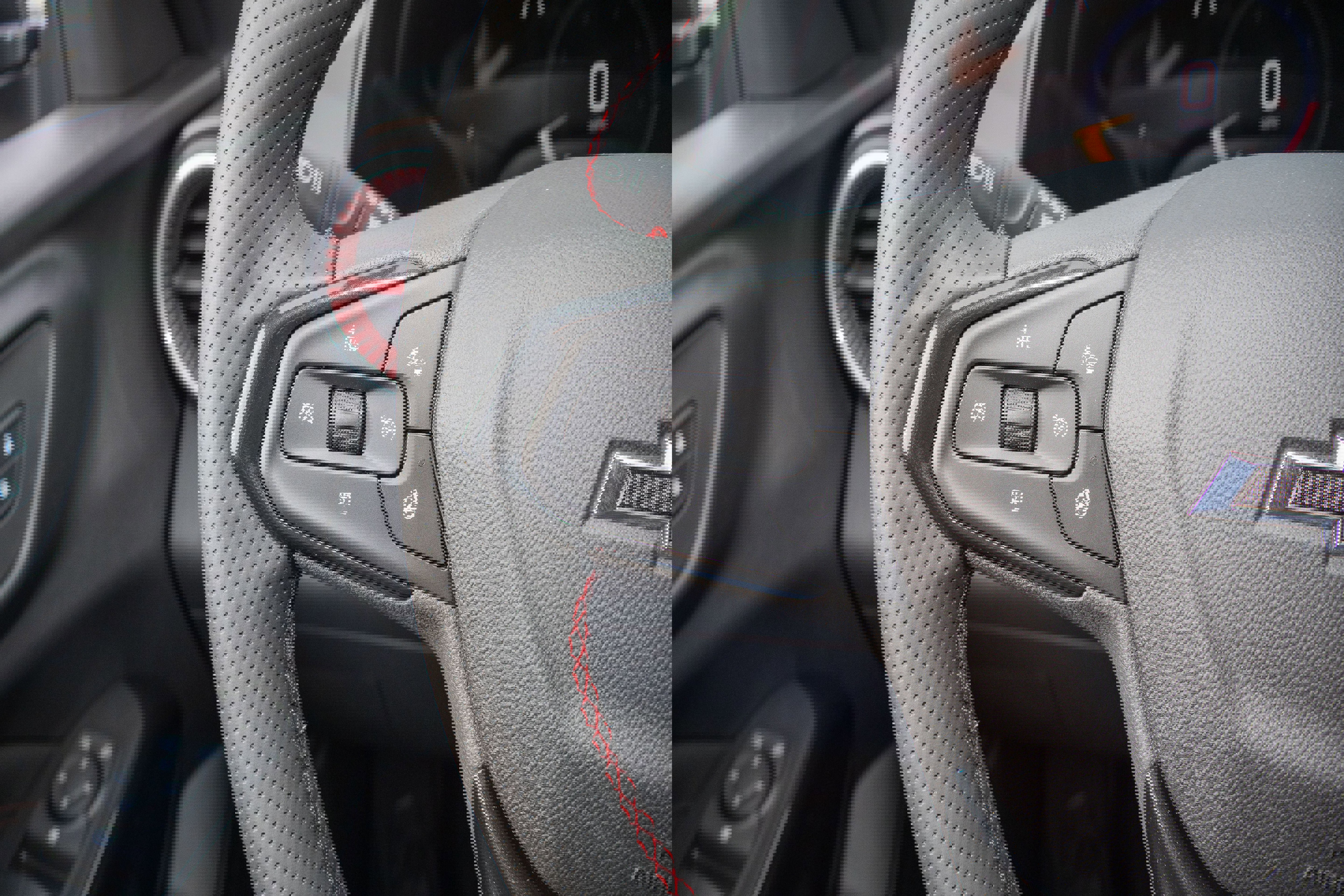 New 2026 Chevrolet Trax RS w/ Sunroof Package image 21